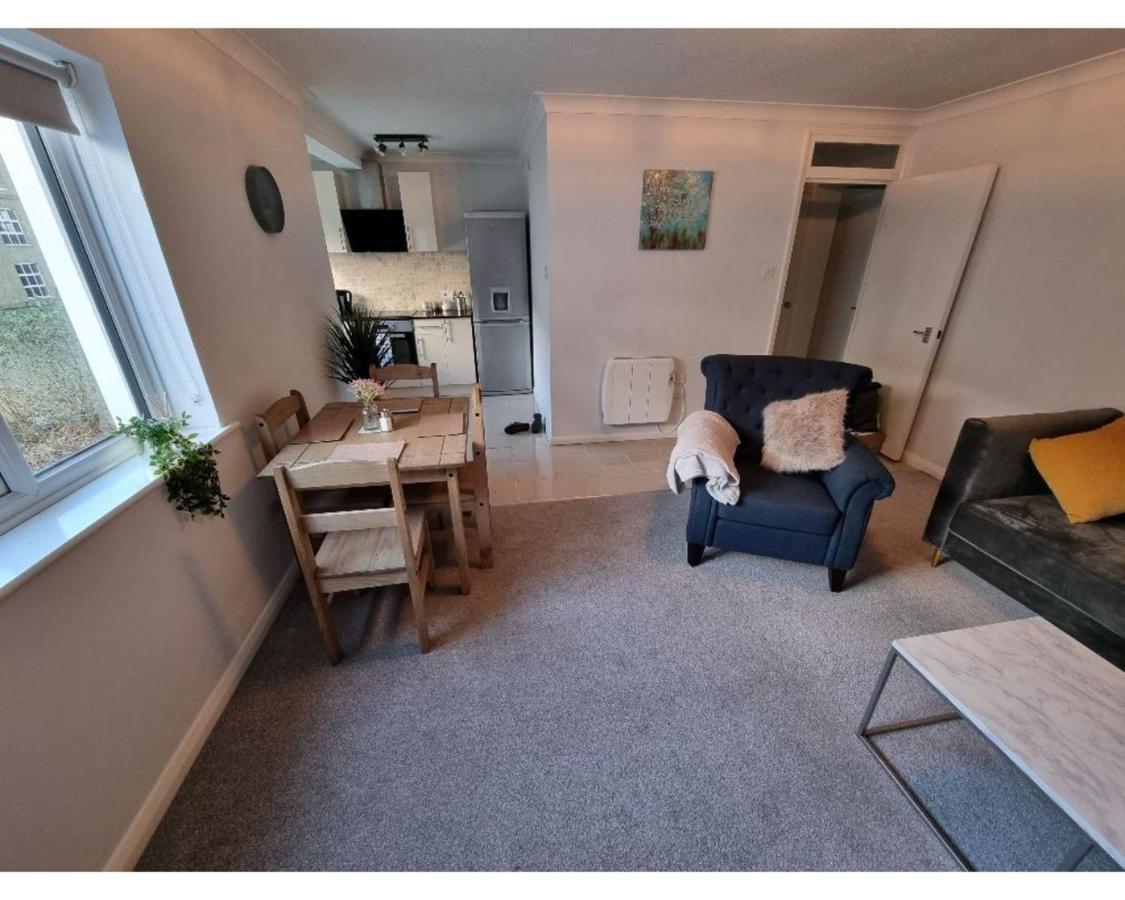 Canal Side Retreat - 2 Bedroom Apartment Heybridge  Exteriör bild
